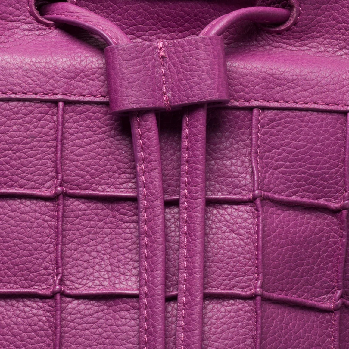 Jet Set Bucket Magenta - Image 3