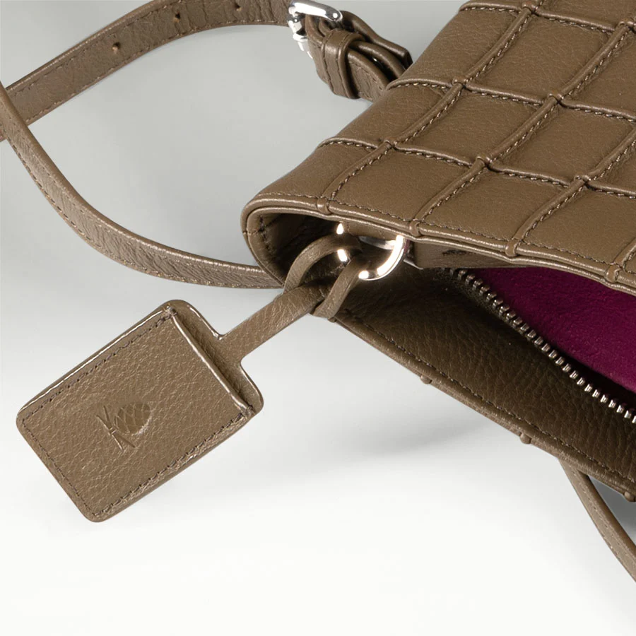 Grace Clutch Latte - Image 5
