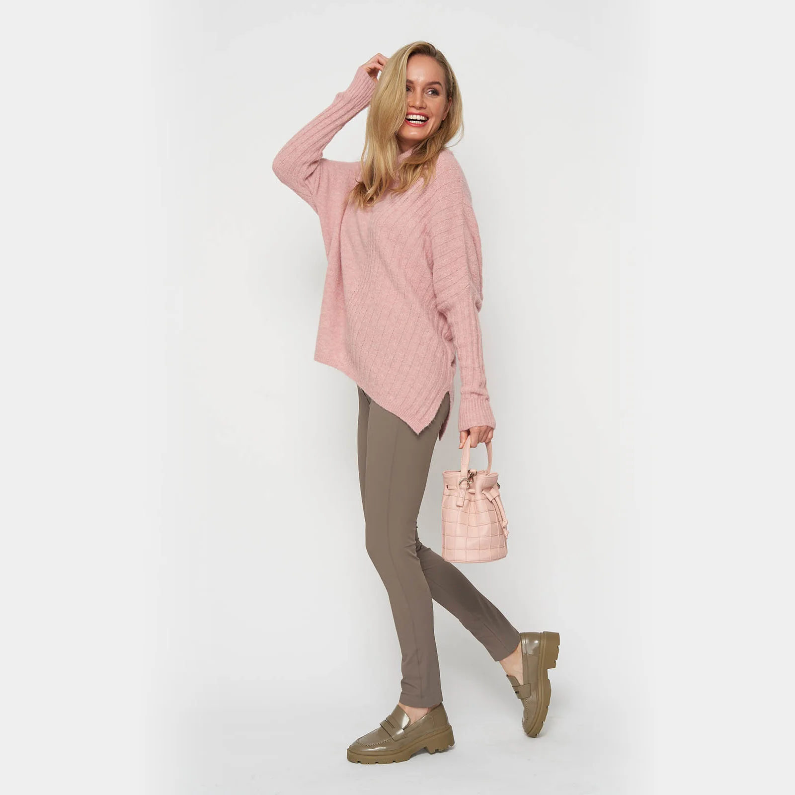 Jet Set Mini Bucket Pink - Image 7
