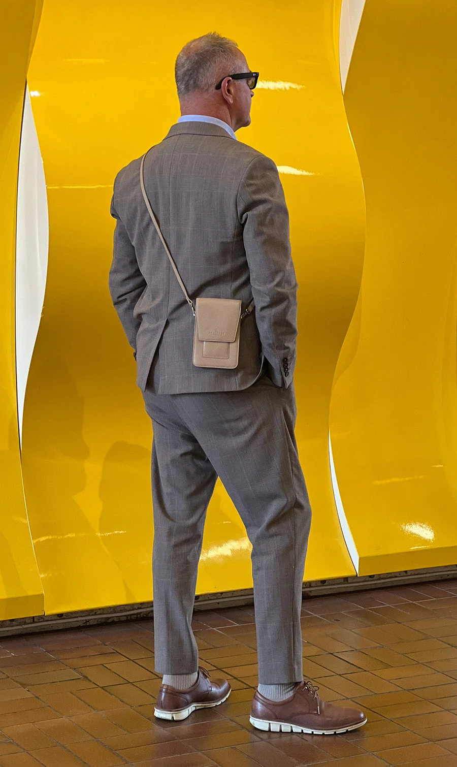 Phone Bag Beige - Image 7