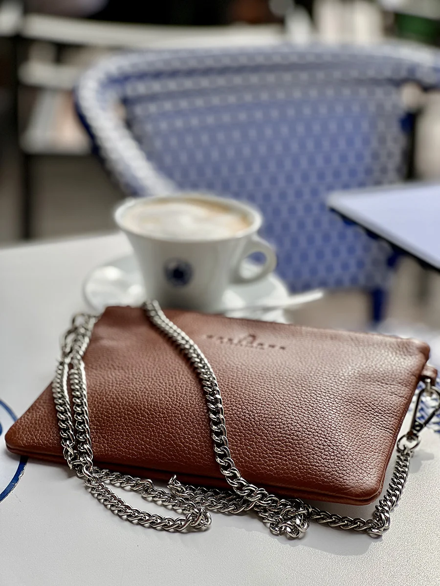 Zipper Pouch Cognac - Image 6